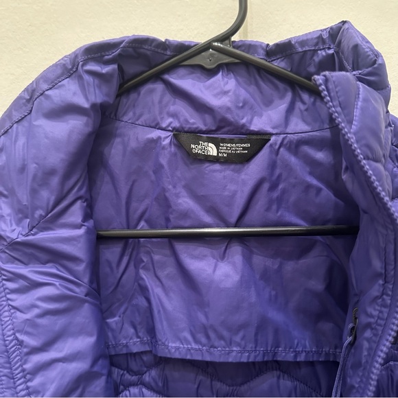 Women’s North Face Quilted Lightweight Jacket - Medium - Never Worn! - Picture 5 of 5